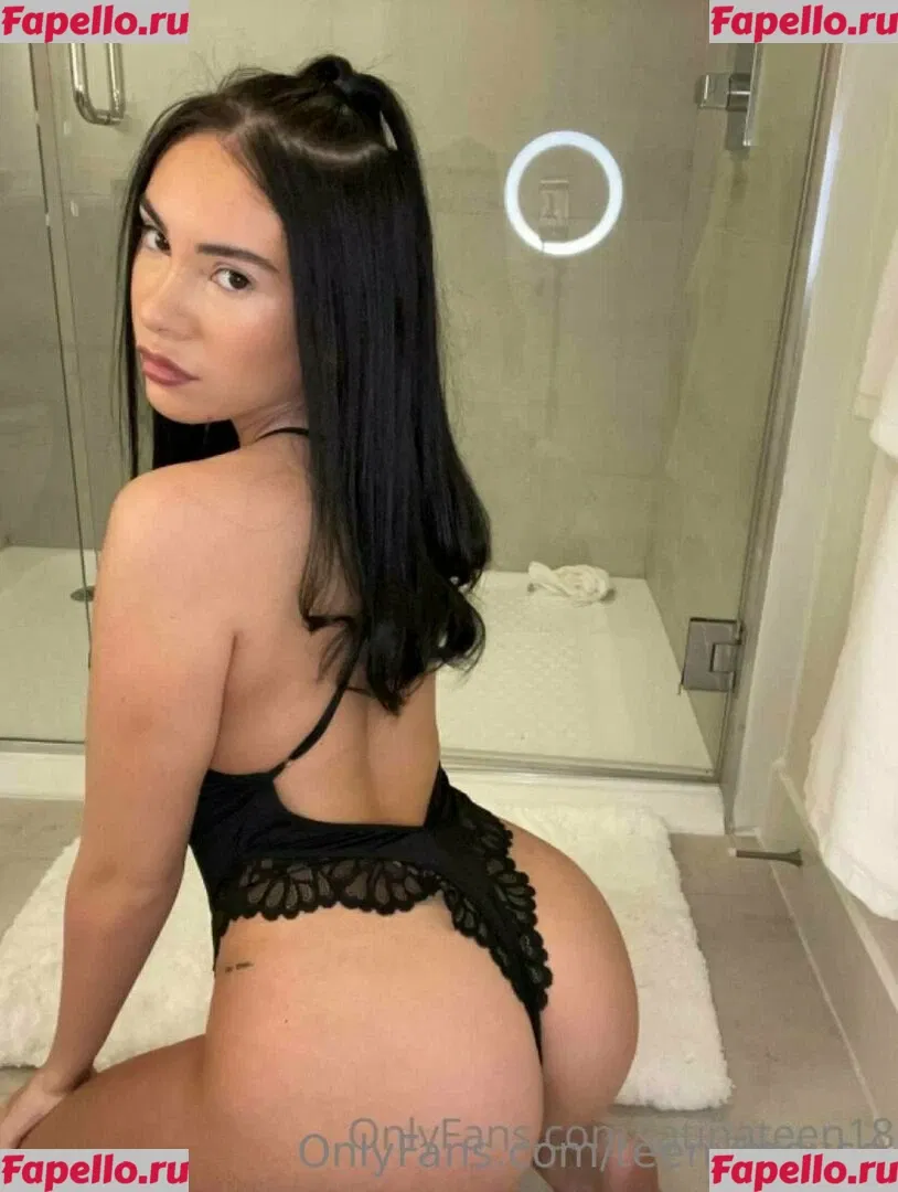 TeenyMouse Onlyfans Photo Gallery 