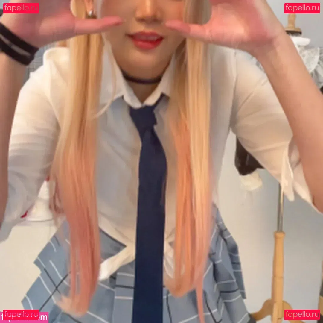 ZinieQ Cosplayer Onlyfans Photo Gallery 