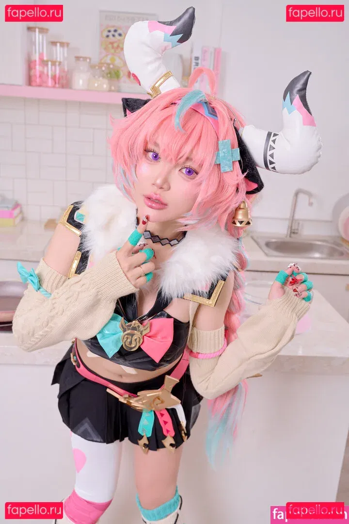 ZinieQ Cosplayer Onlyfans Photo Gallery 