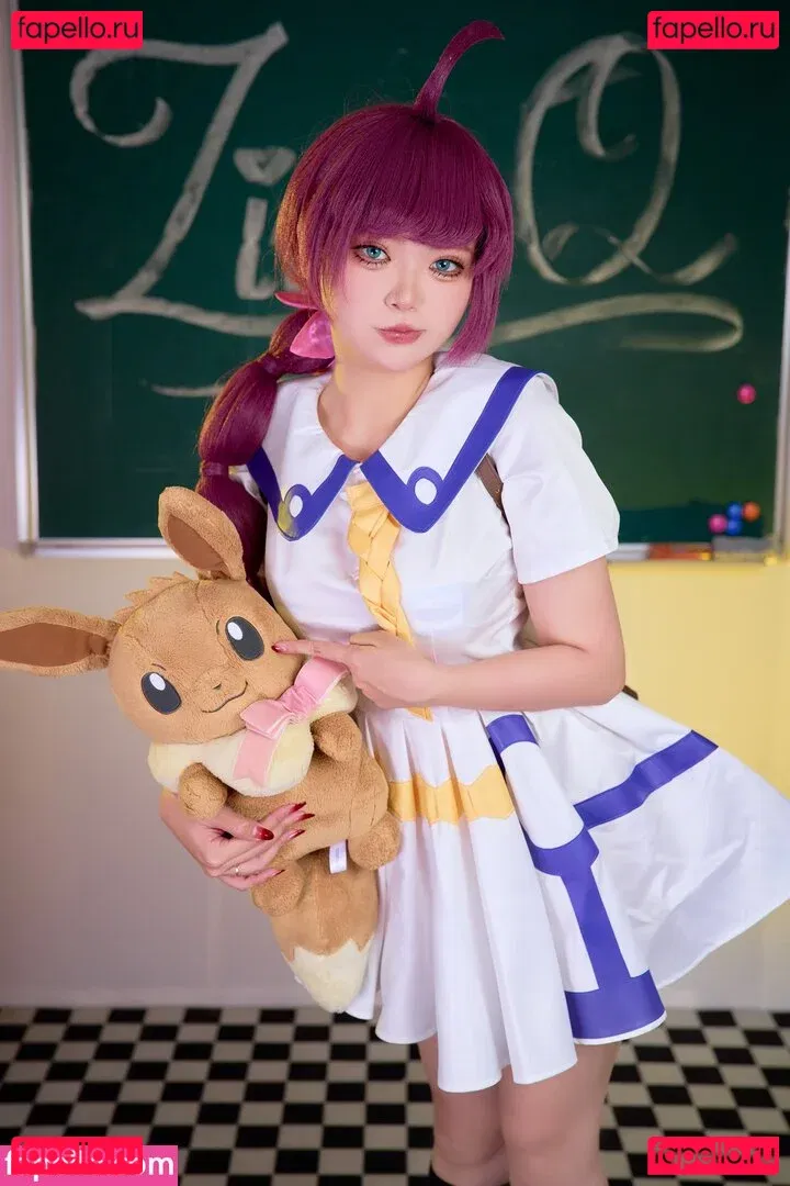 ZinieQ Cosplayer Onlyfans Photo Gallery 