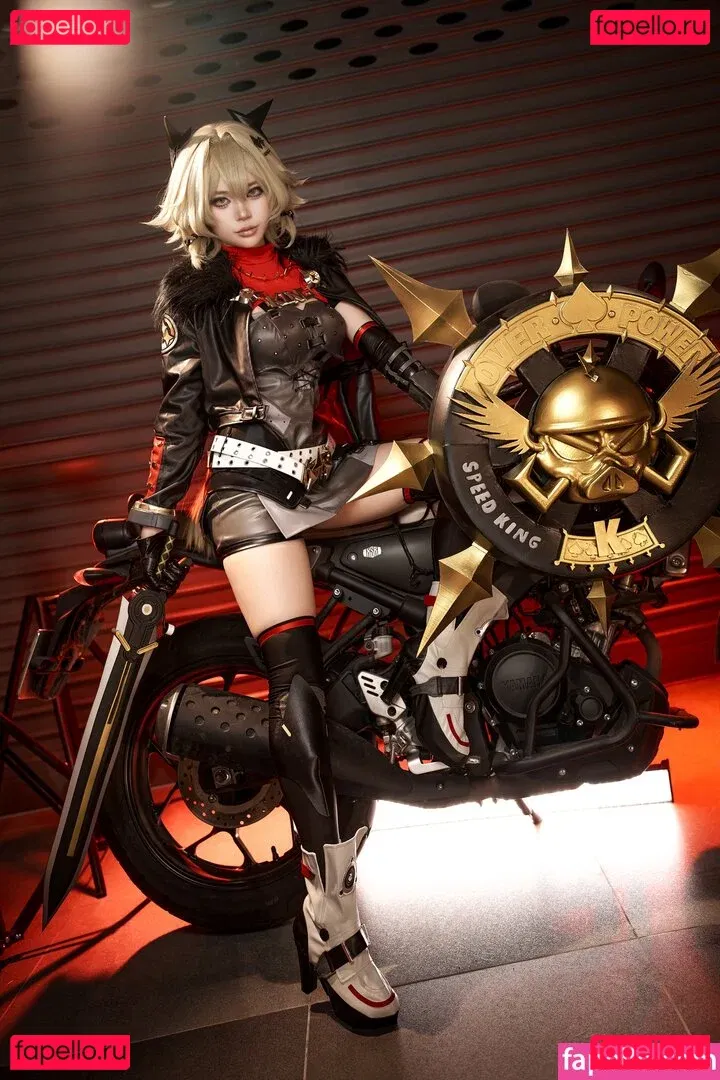 ZinieQ Cosplayer Onlyfans Photo Gallery 