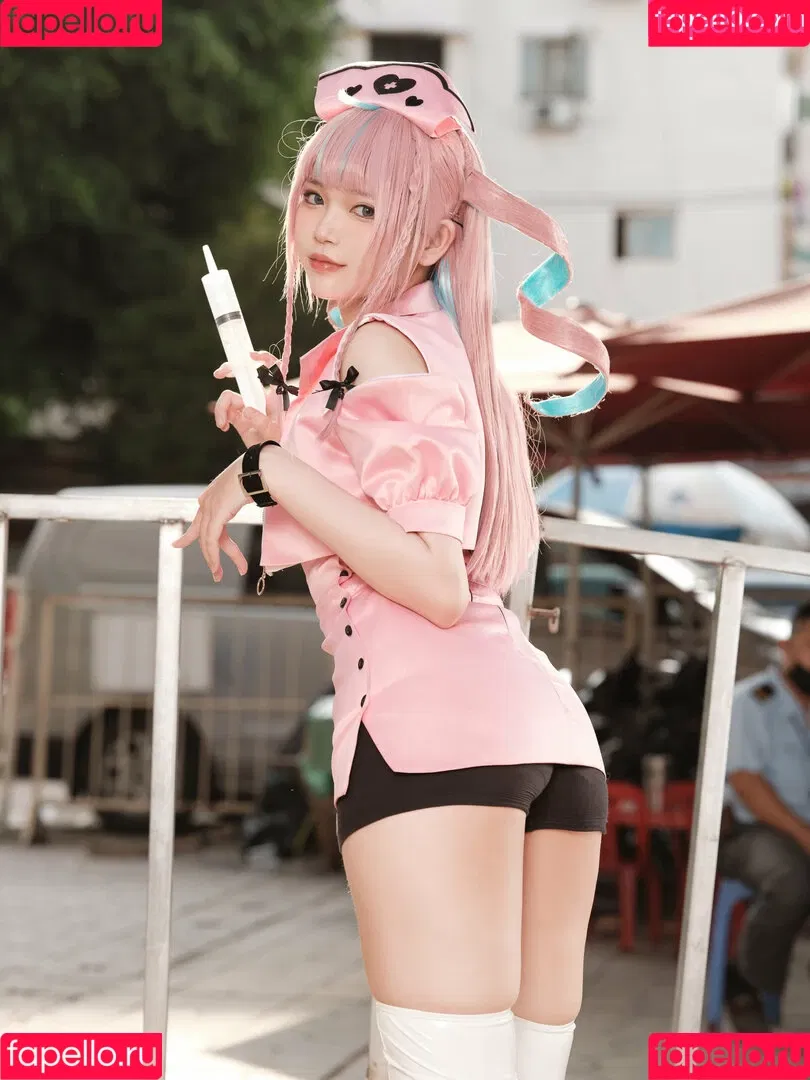 ZinieQ Cosplayer Onlyfans Photo Gallery 