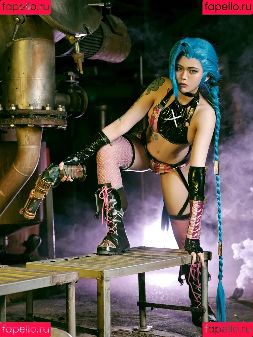 ZinieQ Cosplayer Onlyfans Photo Gallery 