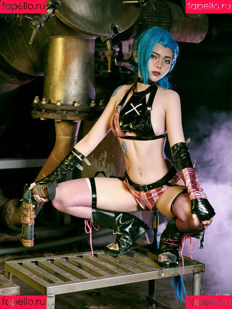 ZinieQ Cosplayer Onlyfans Photo Gallery 