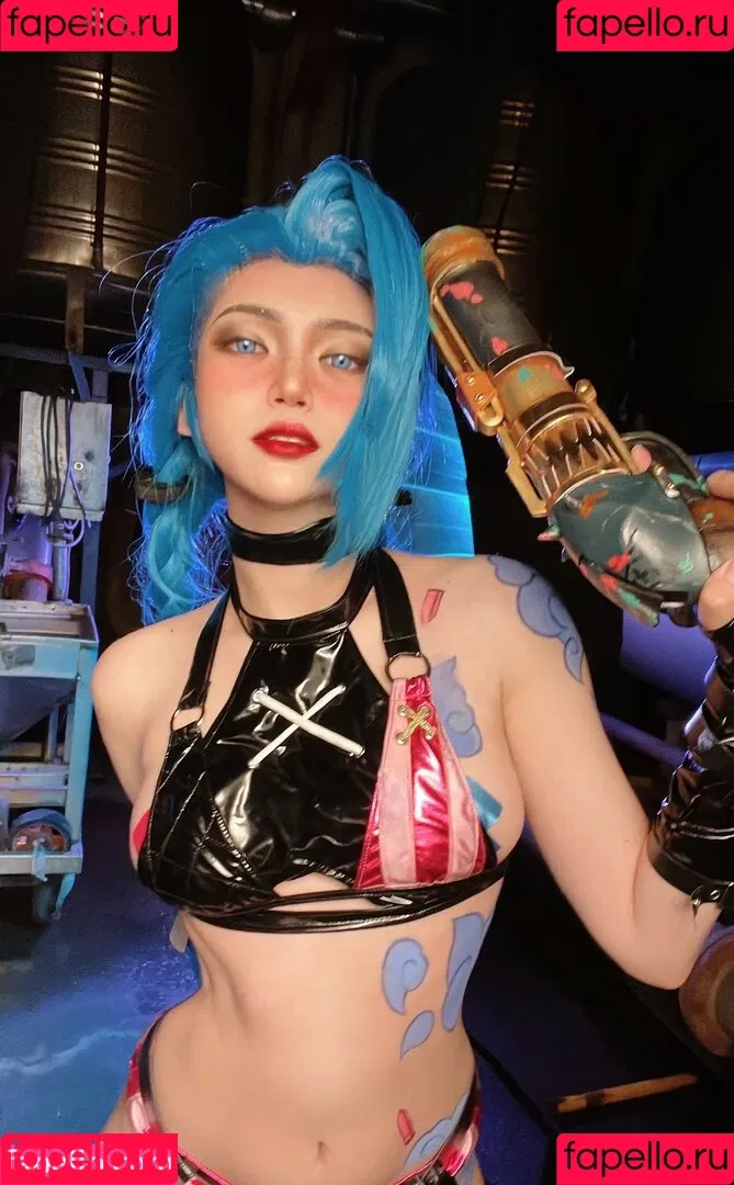 ZinieQ Cosplayer Onlyfans Photo Gallery 