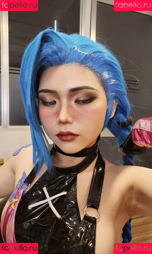 ZinieQ Cosplayer Onlyfans Photo Gallery 