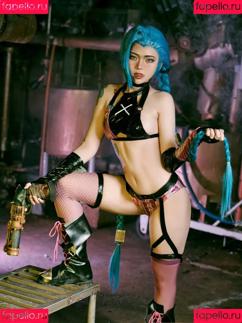 ZinieQ Cosplayer Onlyfans Photo Gallery 