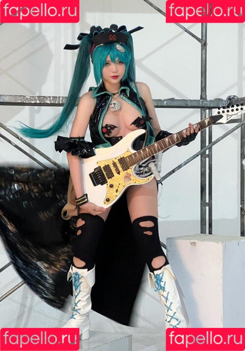 ZinieQ Cosplayer Onlyfans Photo Gallery 