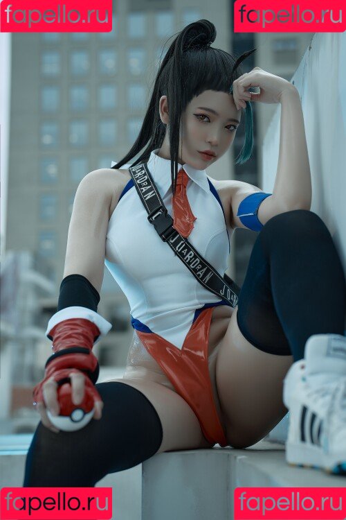 ZinieQ Cosplayer Nude Onlyfans Photo 24