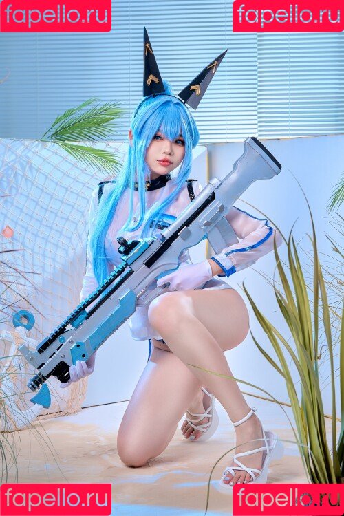 ZinieQ Cosplayer Nude Onlyfans Photo 9