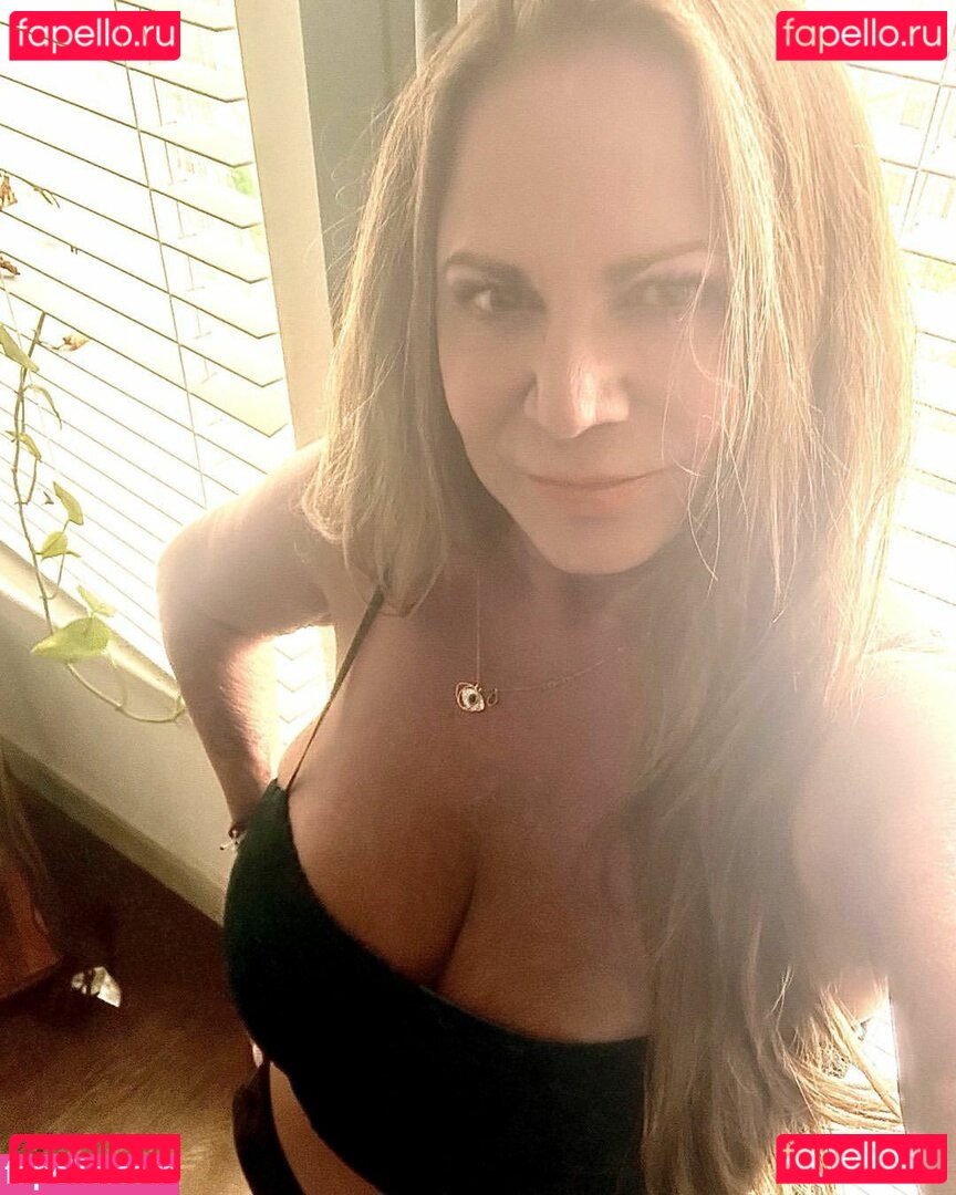 dionysuslola / lolalove20 Onlyfans Photo Gallery 