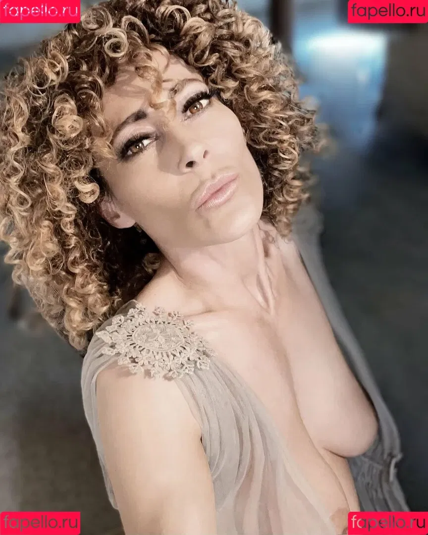 Elena Neufeld Onlyfans Photo Gallery 
