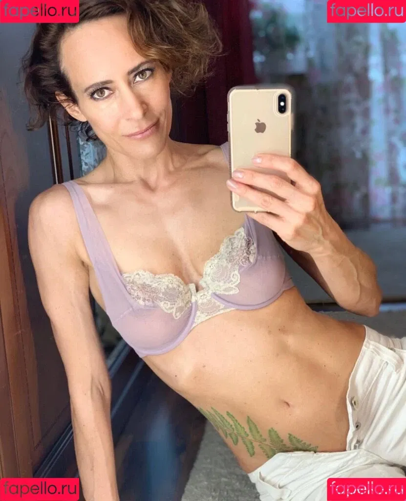 Elena Neufeld Onlyfans Photo Gallery 
