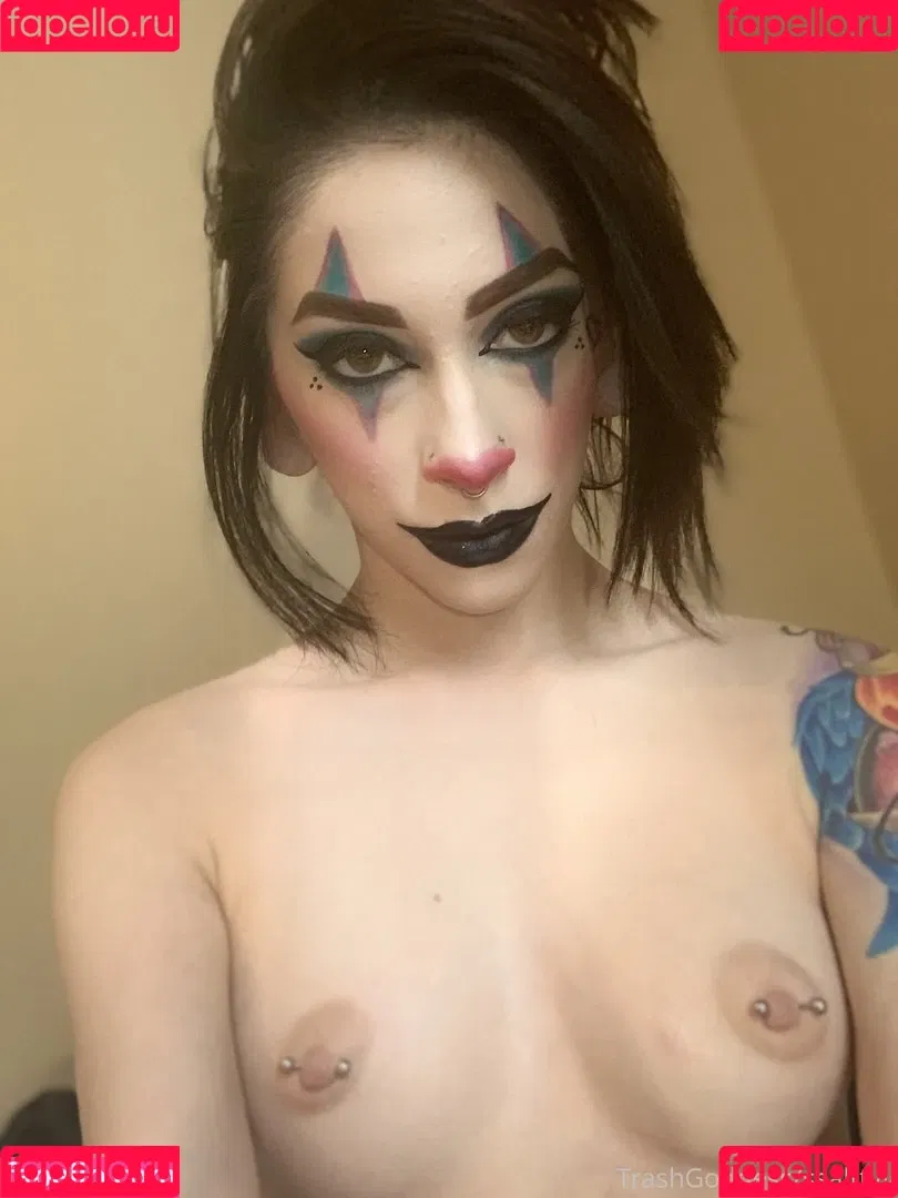 trashgoddess Onlyfans Photo Gallery 