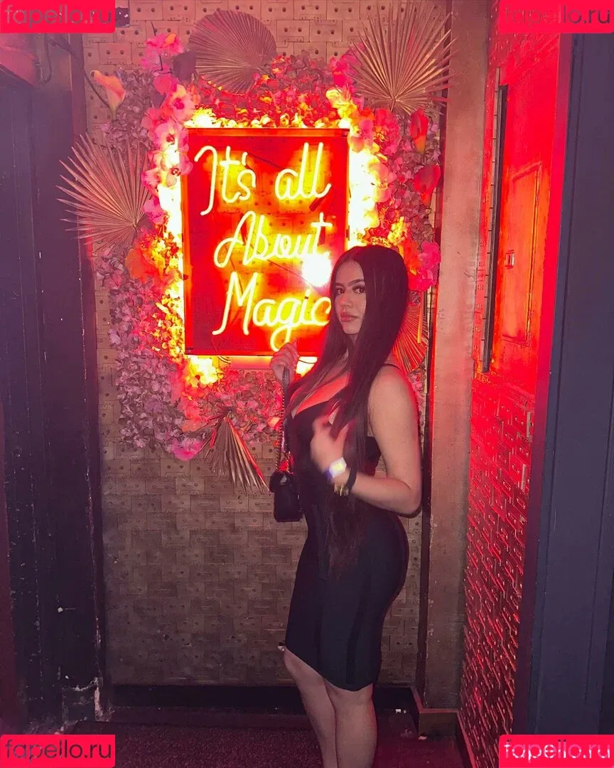 Suman Maria Onlyfans Photo Gallery 