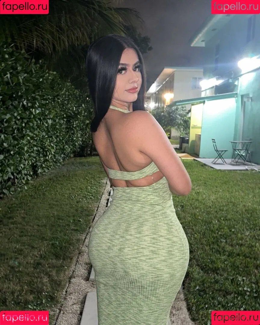 Suman Maria Onlyfans Photo Gallery 