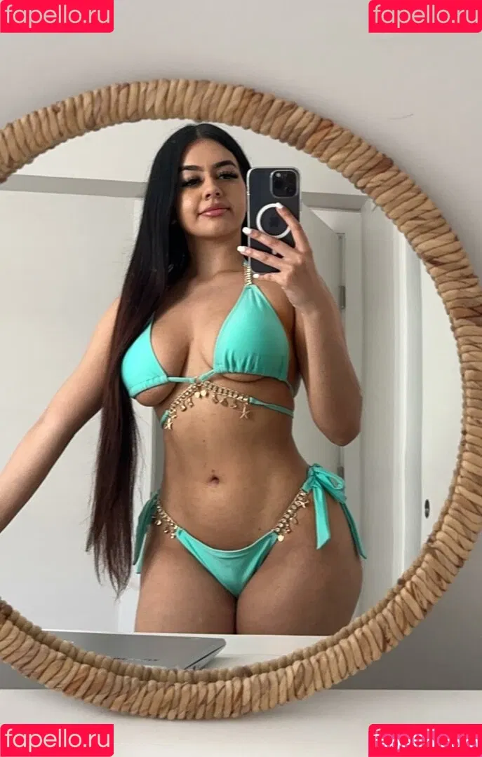 Suman Maria Onlyfans Photo Gallery 