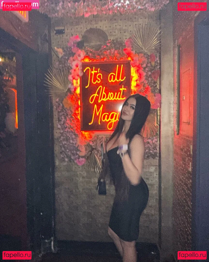 Suman Maria Onlyfans Photo Gallery 