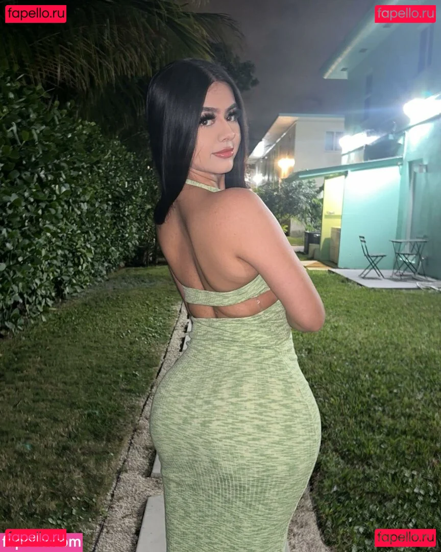 Suman Maria Onlyfans Photo Gallery 