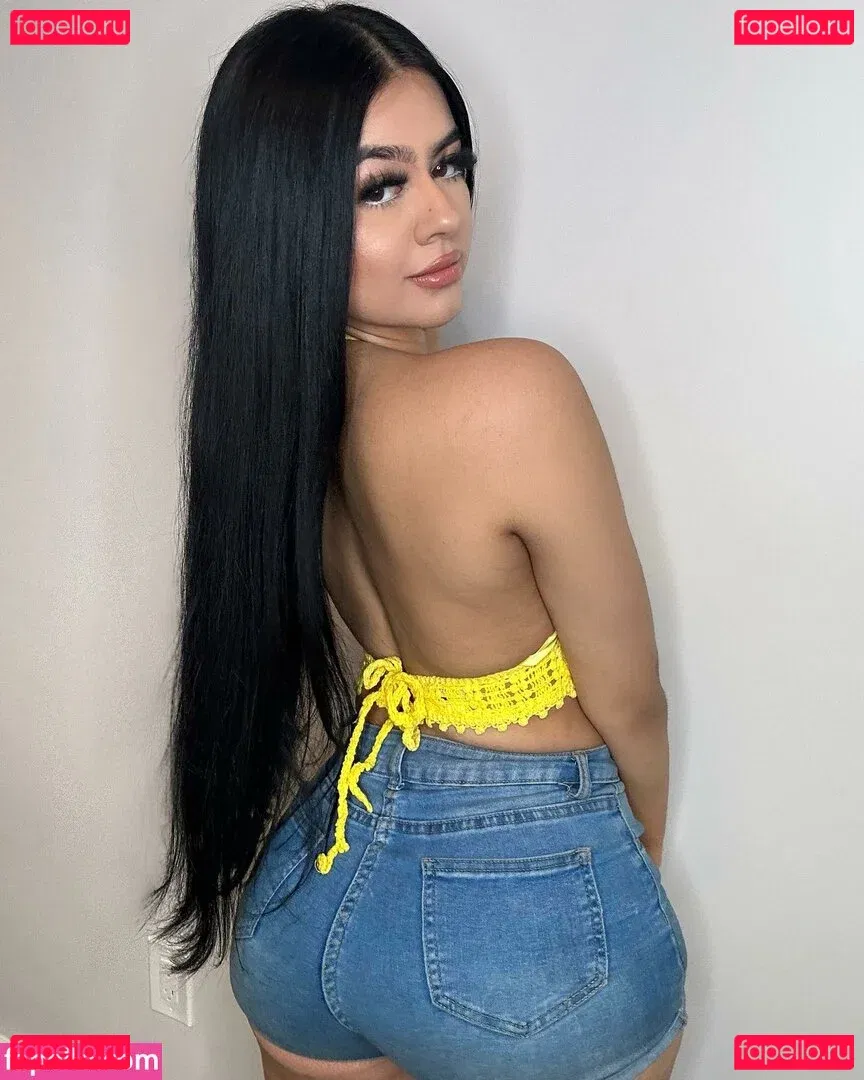 Suman Maria Onlyfans Photo Gallery 