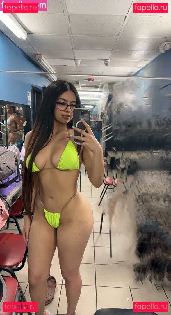 Suman Maria Onlyfans Photo Gallery 