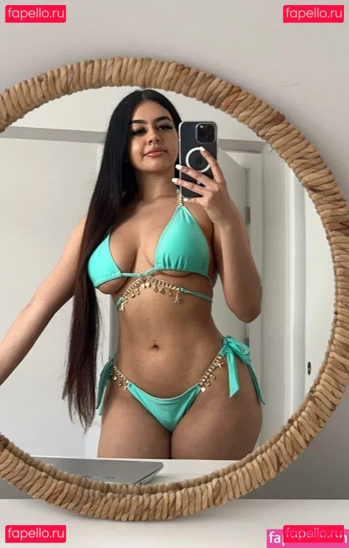 Suman Maria Onlyfans Photo Gallery 