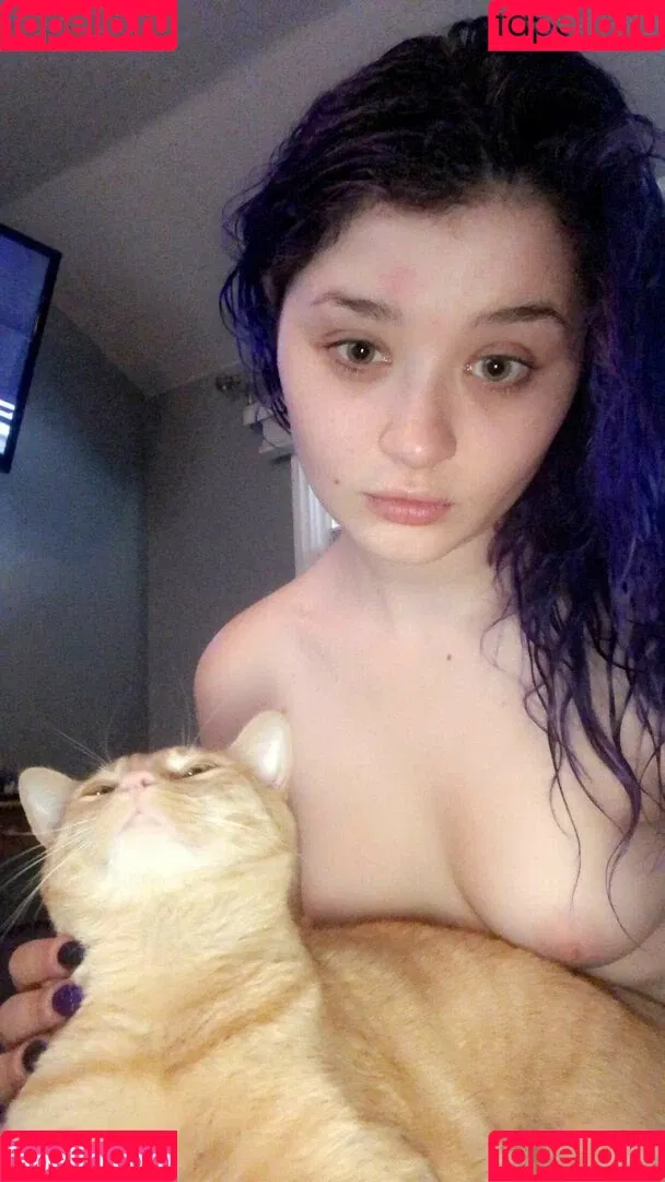 MiniTruckMommy Onlyfans Photo Gallery 