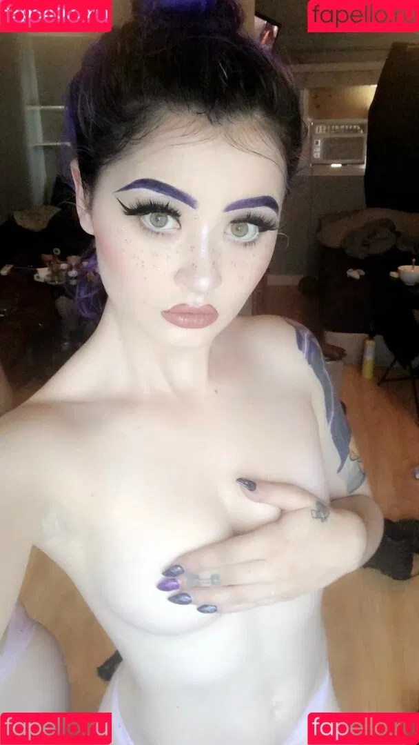 MiniTruckMommy Onlyfans Photo Gallery 
