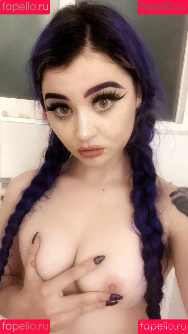 MiniTruckMommy Onlyfans Photo Gallery 