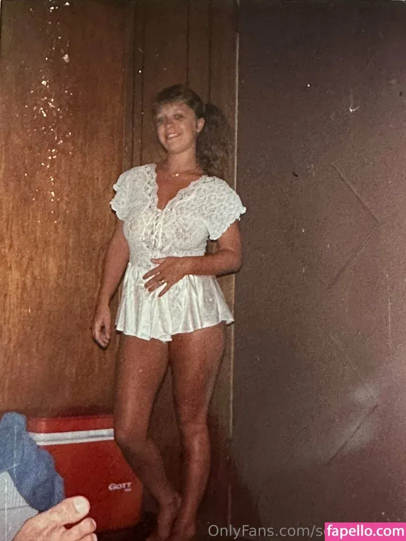 selenarayxo Onlyfans Photo Gallery 