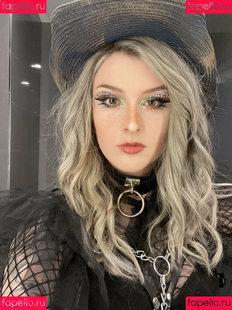 Mothica Onlyfans Photo Gallery 