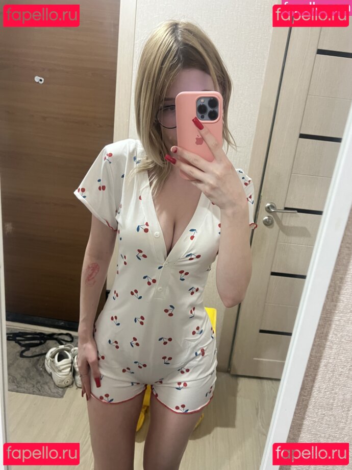 Darkimoona / darktopia / lolipopzzzi / vladasoft Onlyfans Photo Gallery 