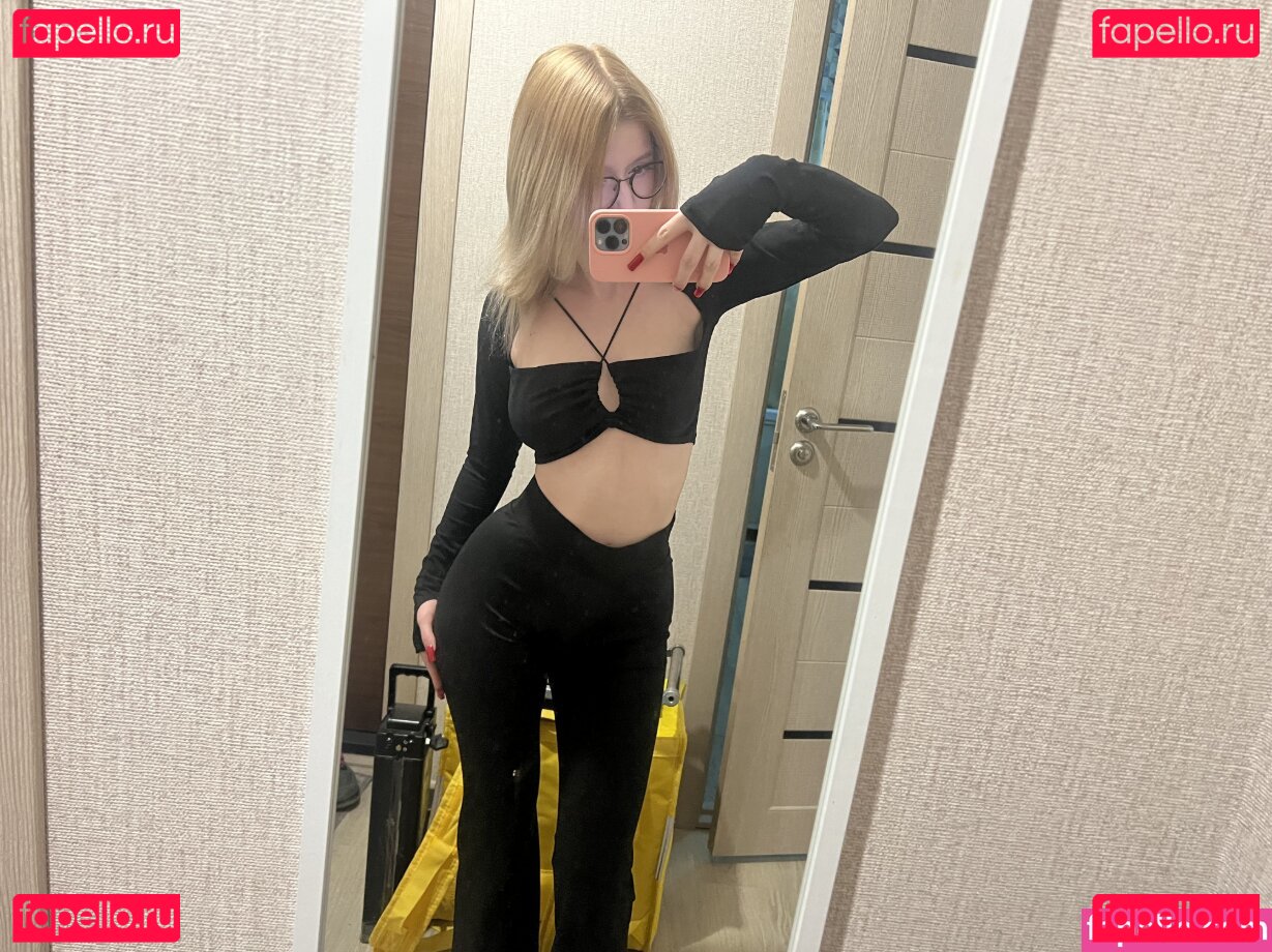 Darkimoona / darktopia / lolipopzzzi / vladasoft Onlyfans Photo Gallery 