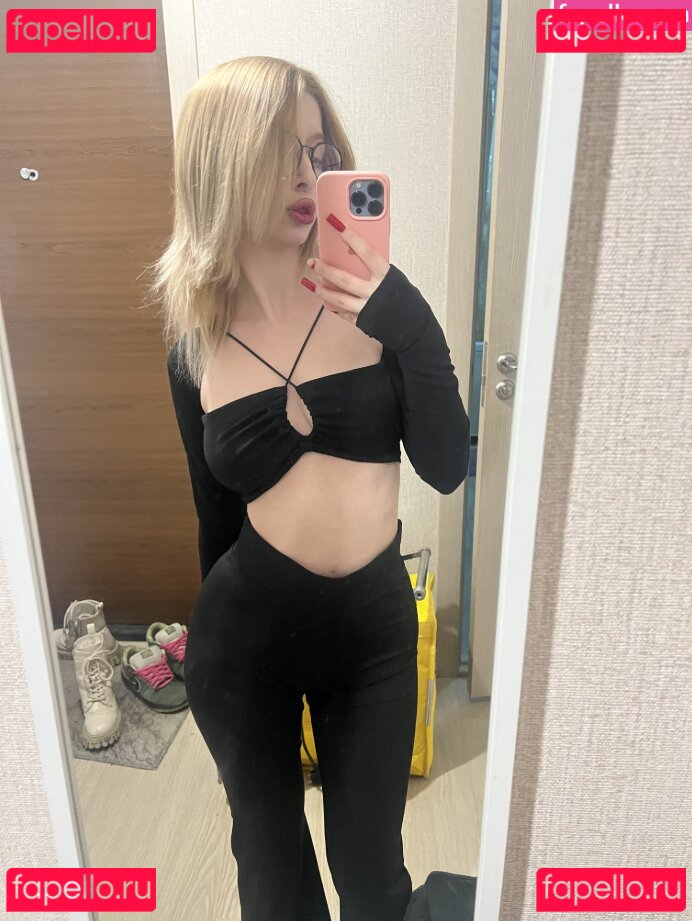 Darkimoona / darktopia / lolipopzzzi / vladasoft Onlyfans Photo Gallery 