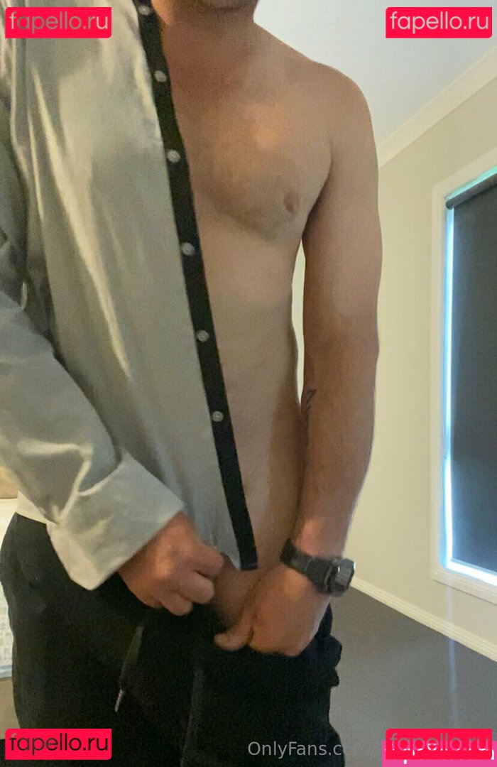 anything810 Onlyfans Photo Gallery 