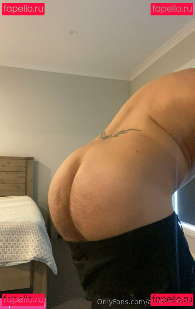 anything810 Onlyfans Photo Gallery 
