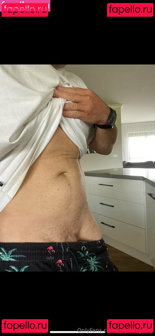 anything810 Onlyfans Photo Gallery 