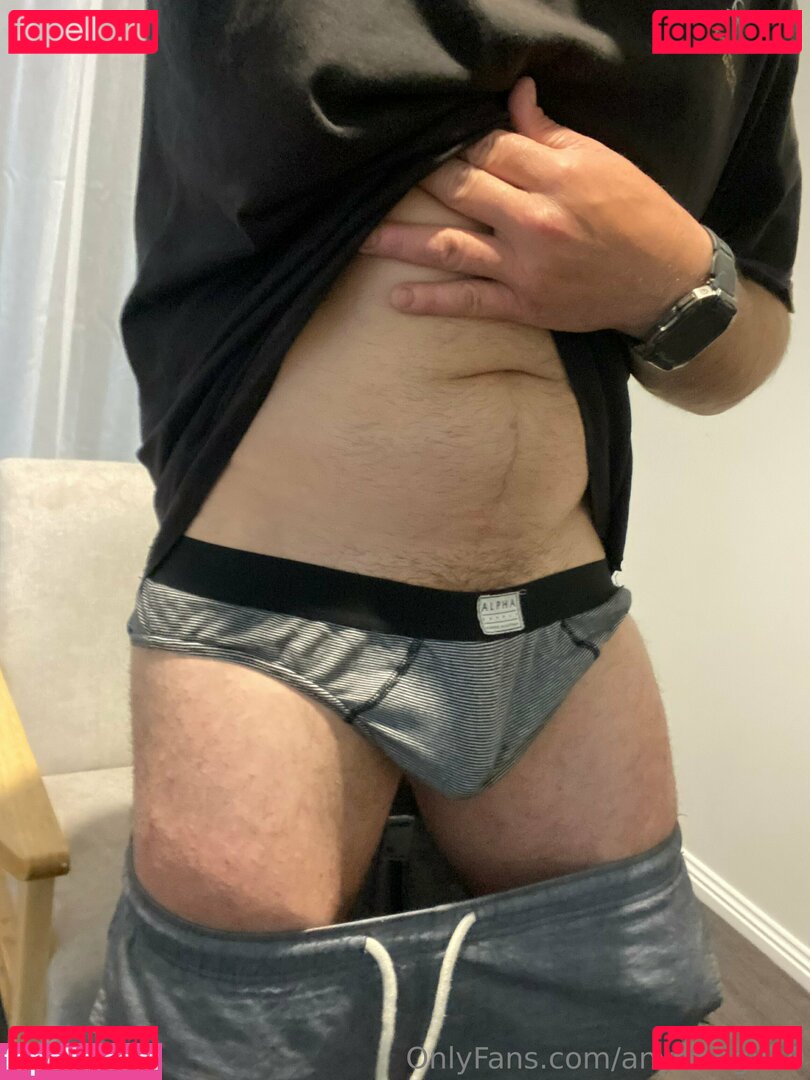 anything810 Onlyfans Photo Gallery 