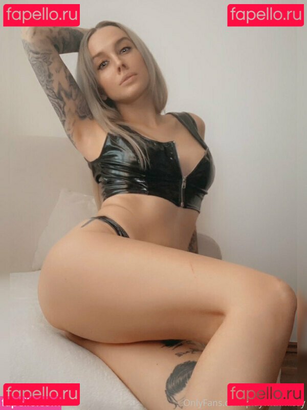 ehsteele / playwithmissy Onlyfans Photo Gallery 