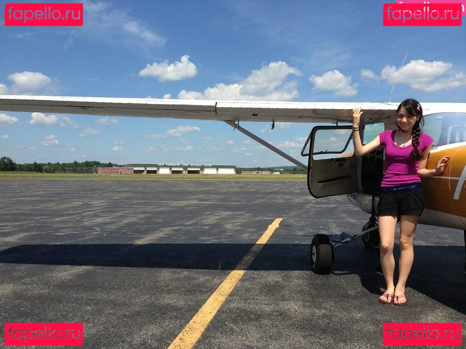 Xyla Foxlin / XylaFoxlin Onlyfans Photo Gallery 