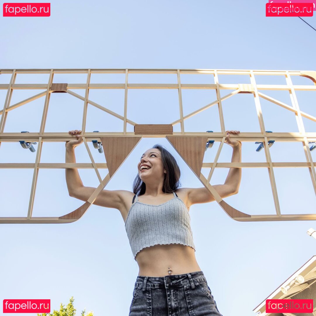 Xyla Foxlin / XylaFoxlin Onlyfans Photo Gallery 