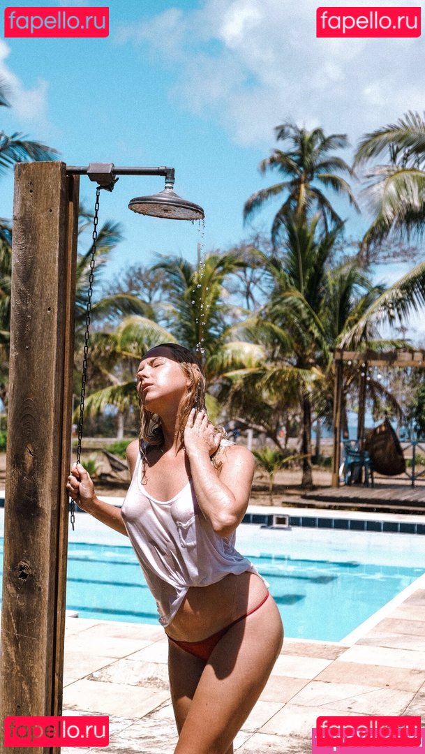 Tati Rusasalvaje / rusasalvaje Onlyfans Photo Gallery 