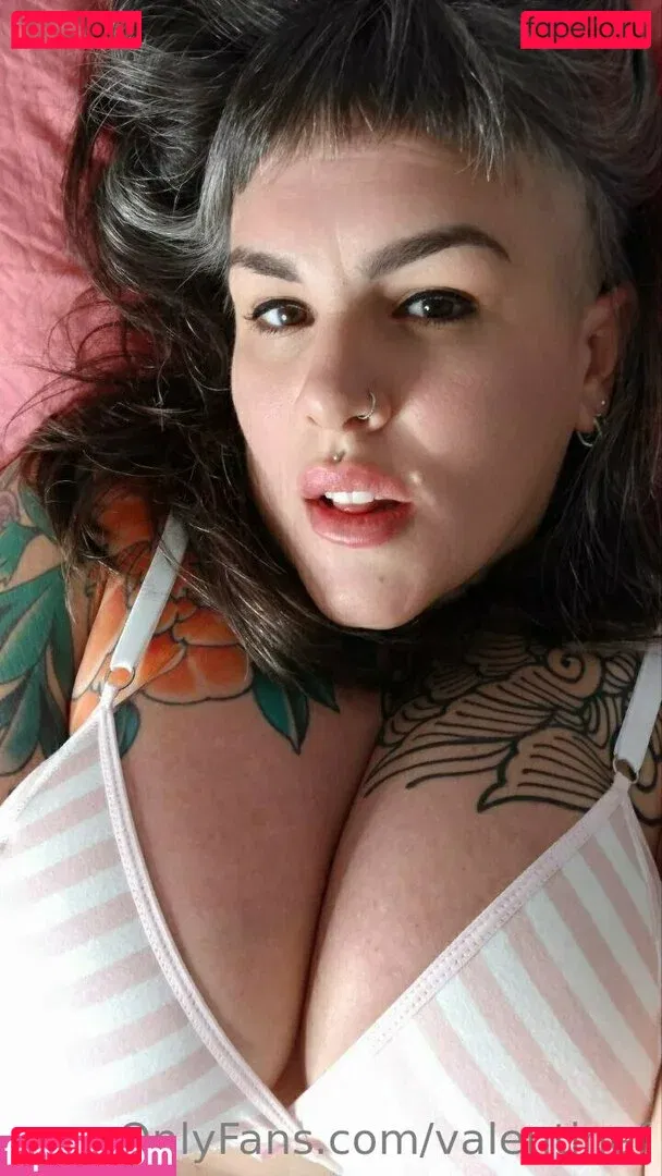 valentinef Onlyfans Photo Gallery 