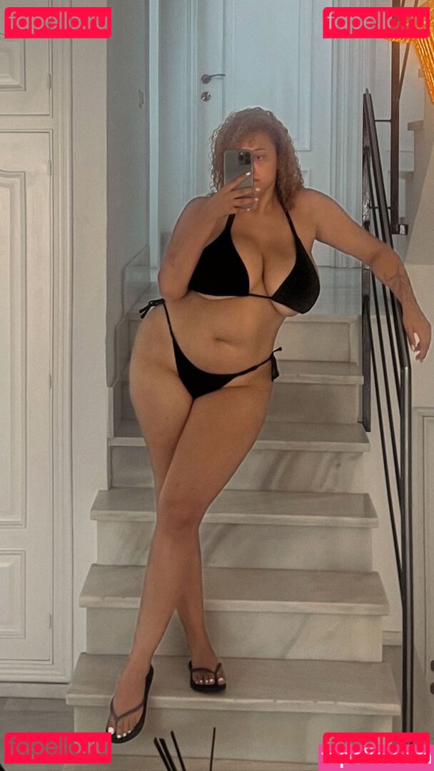 Mahalia / lowkeymahalia Onlyfans Photo Gallery 