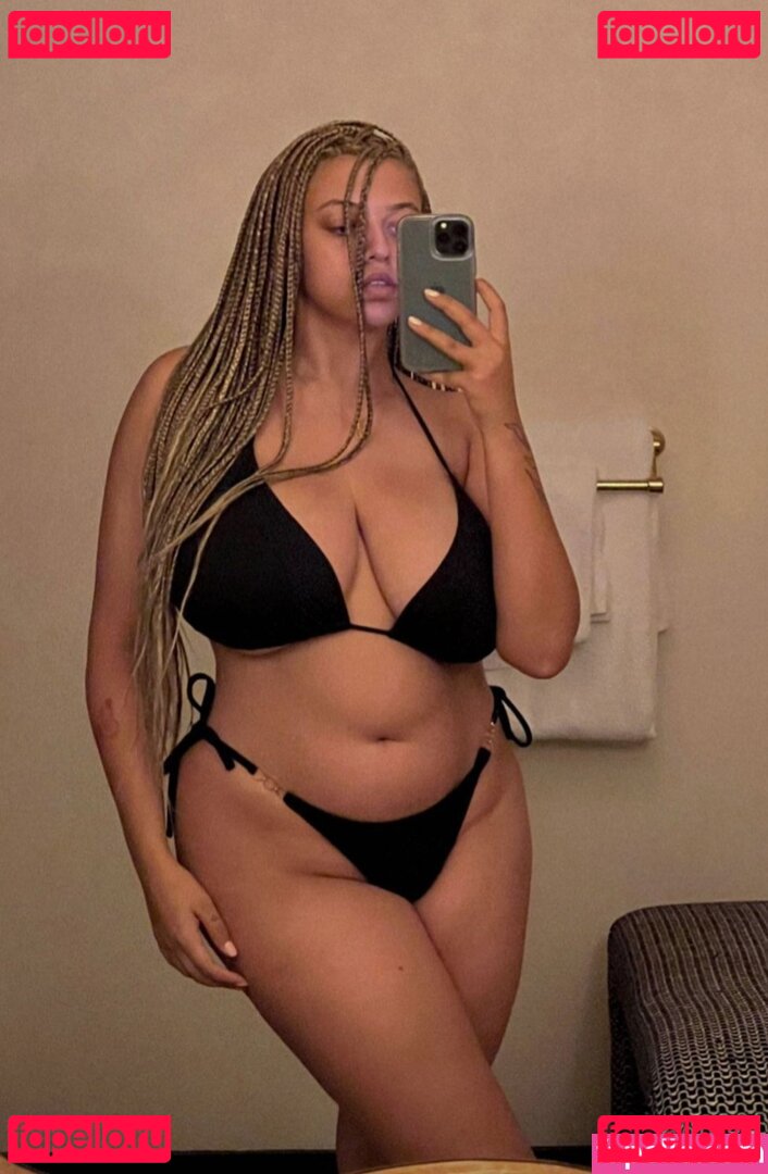 Mahalia / lowkeymahalia Onlyfans Photo Gallery 