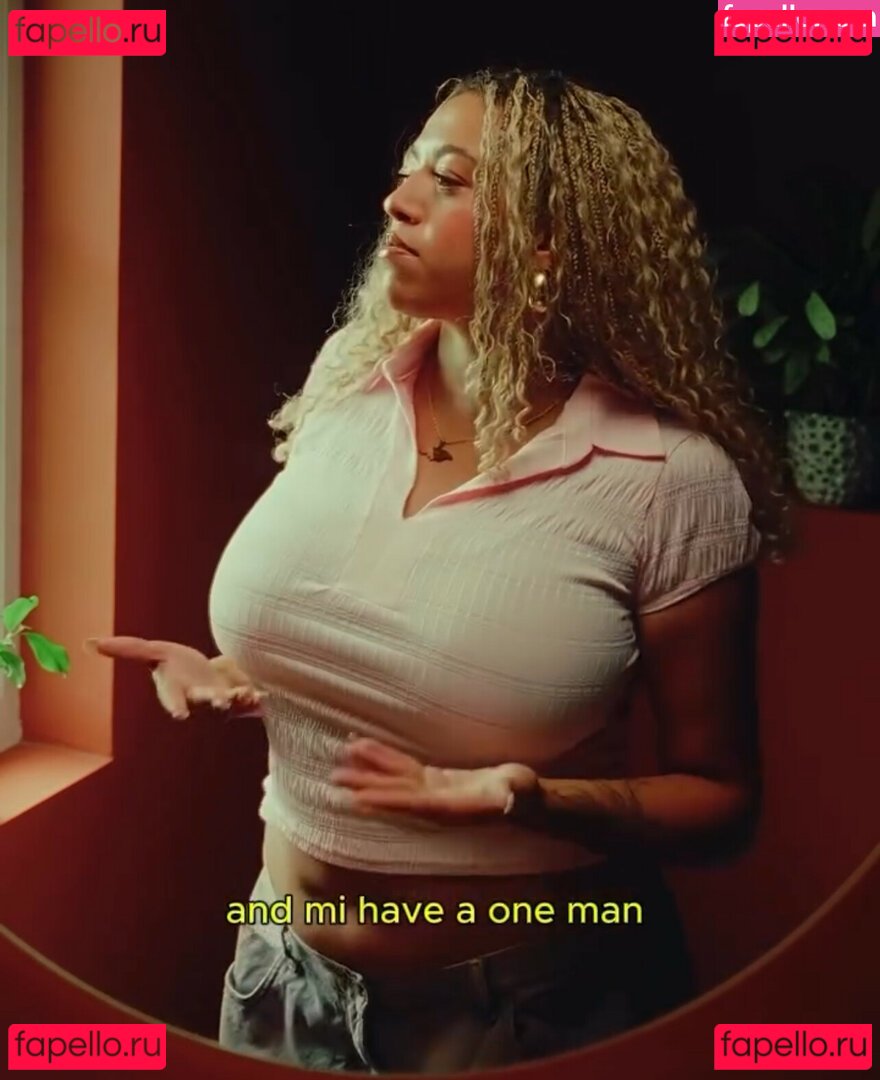 Mahalia / lowkeymahalia Onlyfans Photo Gallery 