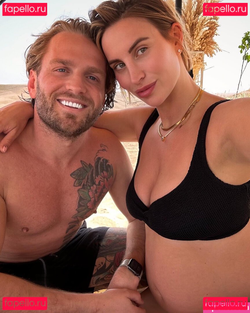 Ferne McCann / fernemccann Onlyfans Photo Gallery 