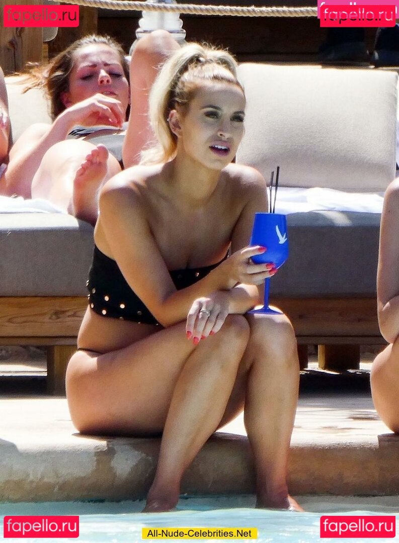 Ferne McCann / fernemccann Onlyfans Photo Gallery 