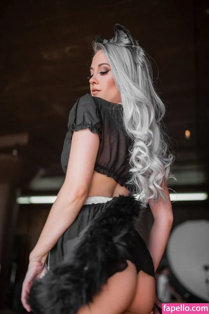 HendoArt Onlyfans Photo Gallery 