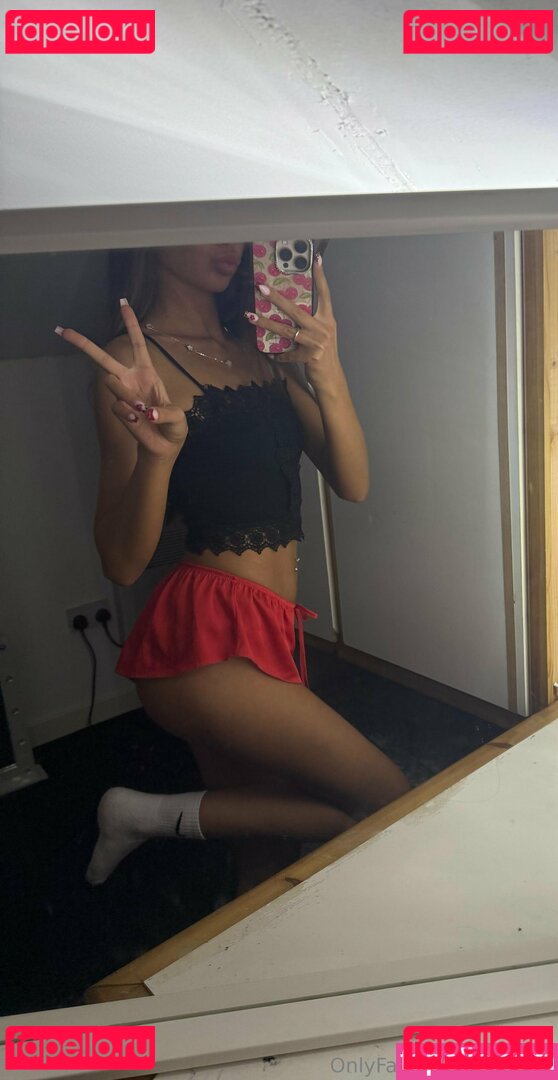 ellequin Onlyfans Photo Gallery 